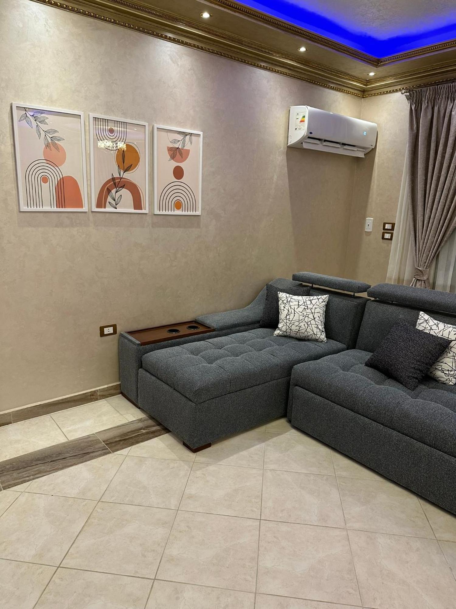 Eng01-luxury Hotel-style In East Of The Academy New * Cairo